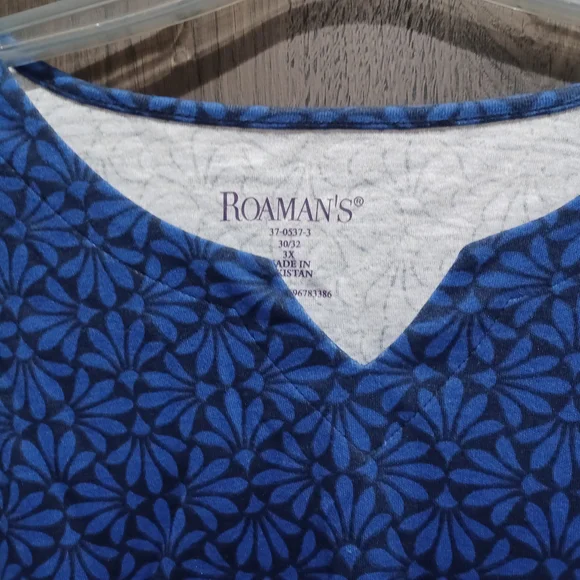 Roaman's Women Tops - Red and Blue Floral - Picture 4 of 6